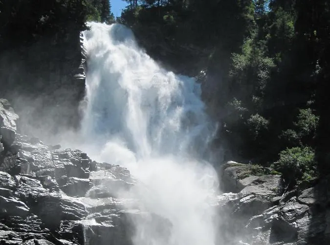 Schmiedhaus カプルーン